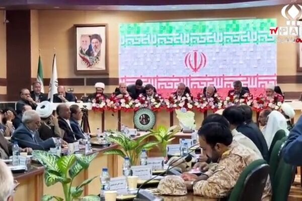 حضور وزیر آموزش و پرورش در شهرستان مرزی نهبندان