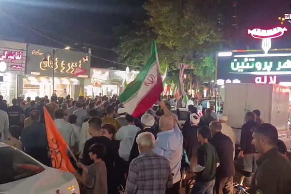  دویست و بیست شب شکوه و همدلی 