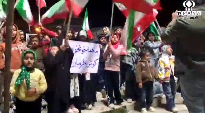 میدان داری مردم شهرستان بجنورد در پانزدهمین شب از سال ۱۴۰۵