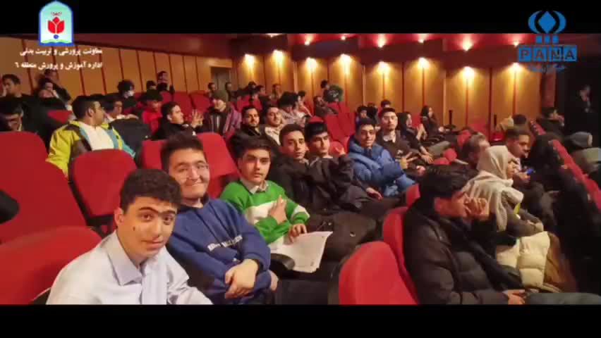 درخشش دانش‌آموزان منطقه‌۶ در هنرهای آوایی و نمایشی جشنواره «امید فردا»